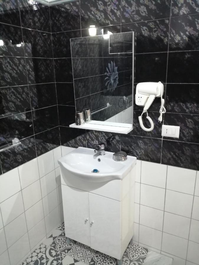 Salvone'S House B&B Джардини-Наксос Экстерьер фото