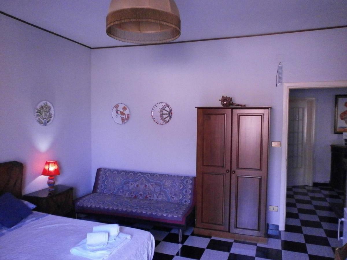 Salvone'S House B&B Джардини-Наксос Экстерьер фото